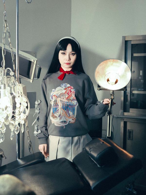 大學T｛水槽富江｝ 伊藤潤二衣服