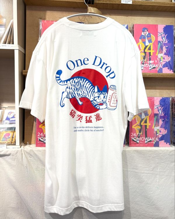 T Shirt - 貓突猛進 TOMOWAKA, ともわか