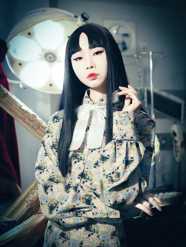 襯衫｛賣冰淇淋的車子｝ 伊藤潤二衣服