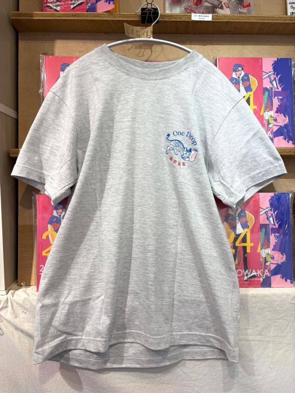 T Shirt - 貓突猛進 TOMOWAKA, ともわか