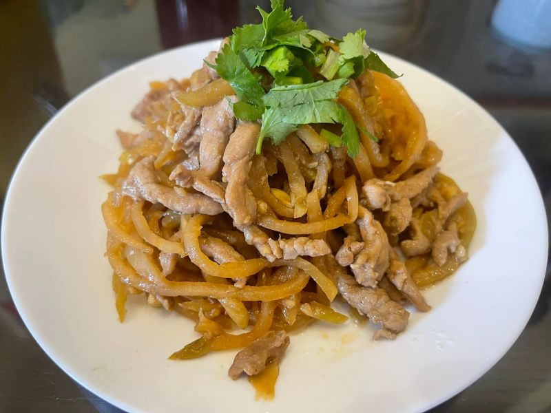 榨菜肉絲 