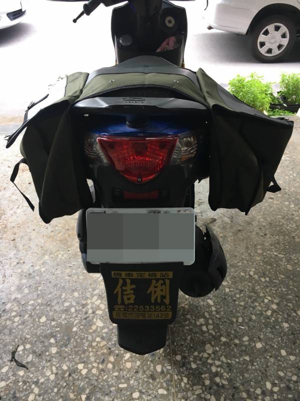 馬鞍包 摩托車 自行車 帆布馬鞍包 馬鞍包,摩托車,自行車,帆布馬鞍包,後座包檔車油箱包,車尾包,邊包,掛包,機車露營