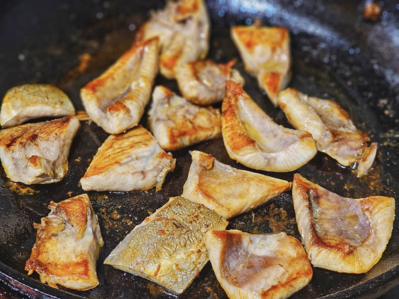煙仔虎魚(腹肉) 學名: 東方齒鰆 每包600g 