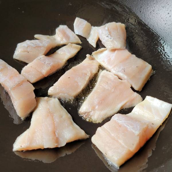 『 去刺金目鱸魚清肉 』 150g 以上偏大 
