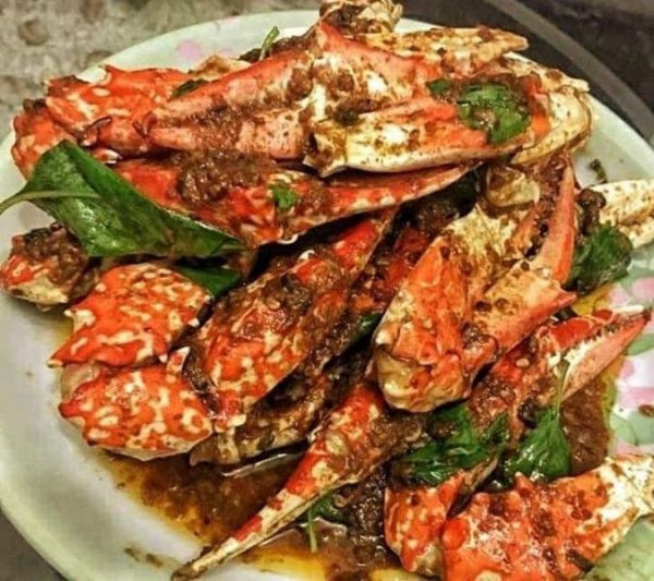 青花蟹腳(巨無霸) 每箱淨重1.5公斤蟹螯約15隻上下 
