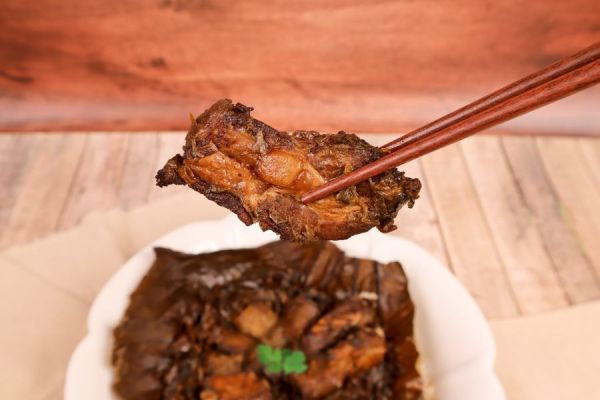 富美荷葉梅干子排（600g）荷香裹梅香，香氣四溢、寓意財富滿滿 