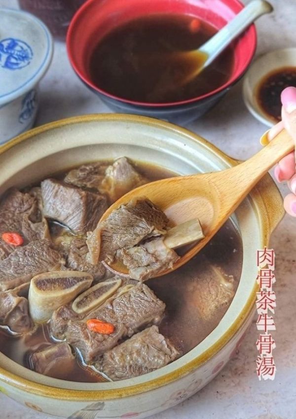 “極品”牛小排肉骨茶 固形物180g 湯汁300g 