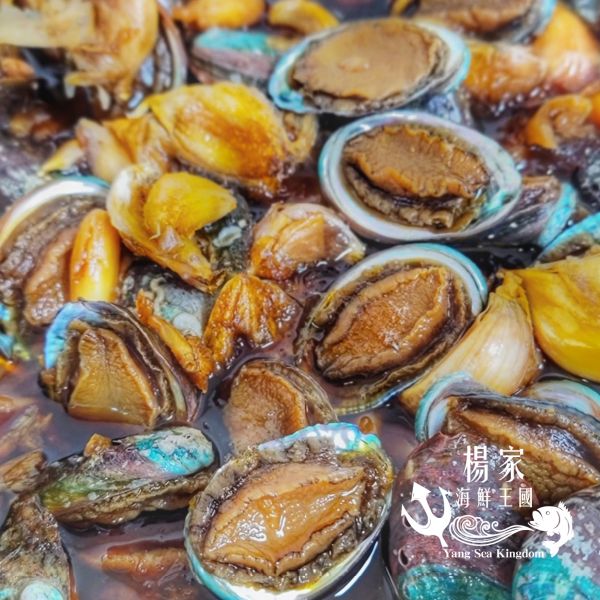 富美蒜味秘滷鮑魚 淨重400g±10% (固形物200g±10%) 約15粒 