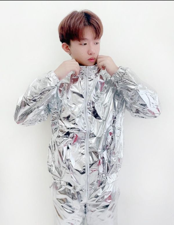 金光閃閃嘻哈街舞外套 【筱雅衣舖】金光閃閃金色亮面外套 嘻哈街舞外套 主持金屬感外套銀色外套 BA1270