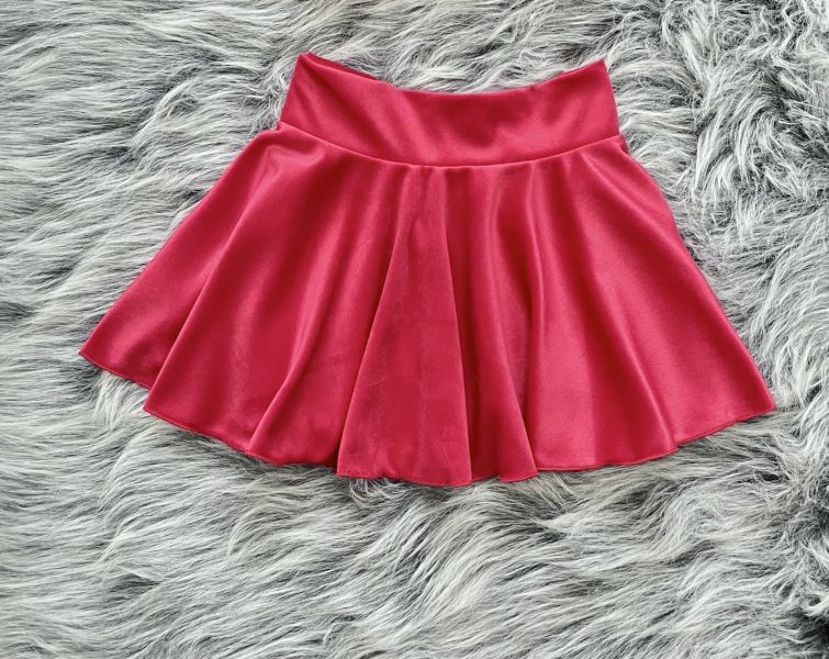MIT紅色絨布迷你裙小圓裙 MIT紅色絨布迷你裙 圓裙 啦啦隊舞台鋼管瑜珈無內襯短裙 筱雅衣舖【BT968-1】