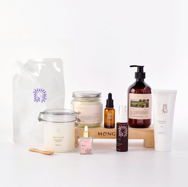 全方位深層嫩白保養8件大套組 