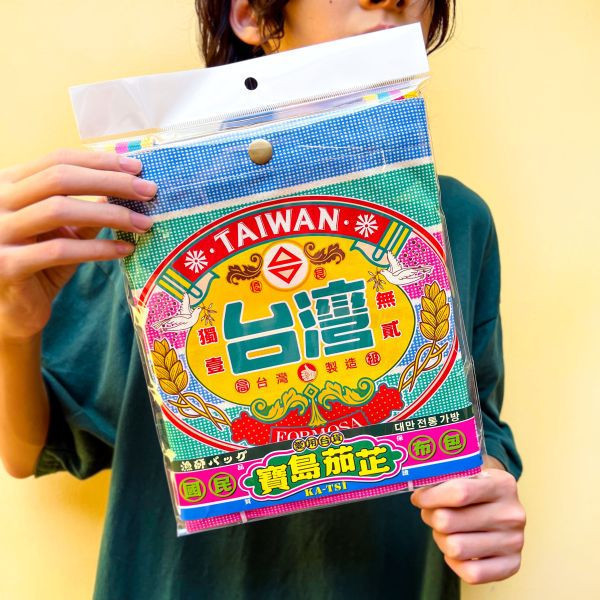 台灣老標-嘎嘰手提袋 文創商品,台灣文化,懷舊商品,復古風,紀念商品,台灣味,台灣文創,杯墊,磁鐵,懷舊設計。