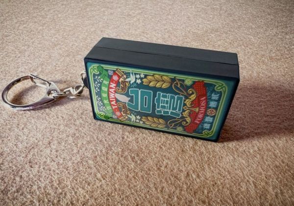 老標愛台灣-燈箱鑰匙圈 文創商品,台灣文化,懷舊商品,復古風,紀念商品,台灣味,台灣文創,斜背包,帆布,懷舊設計。