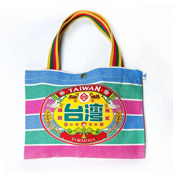 台灣老標-嘎嘰手提袋 文創商品,台灣文化,懷舊商品,復古風,紀念商品,台灣味,台灣文創,杯墊,磁鐵,懷舊設計。