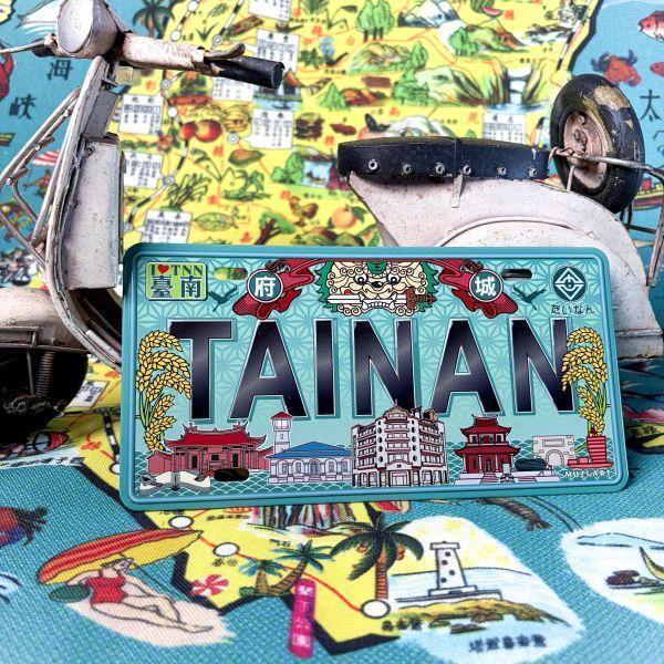 台南旅行  吸鐵車牌 文創商品,台灣文化,懷舊商品,復古風,紀念商品,台灣味,台灣文創,斜背包,帆布,懷舊設計。