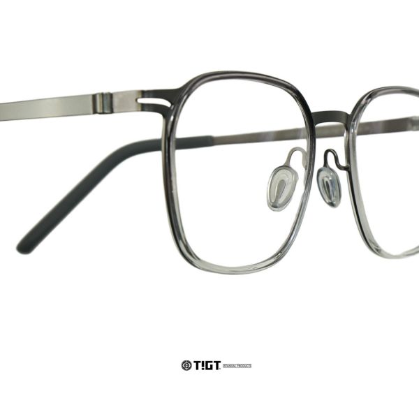 鈦金屬+膠框-鏡架系統-極輕9.5g不過敏 巴黎,奧運,戶外運動,LV,時尚配件,颱風,地球暖化,台積電,三星,GalaxyWatchUltra,勞力士,鈦金屬,錶帶,Apple,WATCHULTRA2,眼鏡,鏡框,JINS,
,LVMH,Garmin,Iphone16,BMW,MG,IMAX,GQ,犀牛盾,鈦金屬,露營,健康,癌症,罕見疾病,LV,BV,BMW,BENZ,TESLA,輝達,黃仁勳,IF設計獎,鈦,LVMH,保時捷,日本,