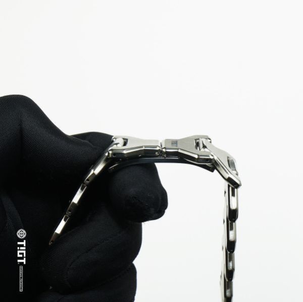 多用途鈦錶帶 - <銀色>鈦金屬錶帶 + 蝴蝶扣具 - 22mm 及 Apple系列可用 Apple Watch,勞力士,鈦金屬,錶帶,LVMH,Garmin,Iphone15,BMW,MG,IMAX,GQ,犀牛盾,鈦金屬,露營,健康,癌症,罕見疾病,LV,BV,BMW,BENZ,TESLA,輝達,黃仁勳,IF設計獎,鈦,LVMH,保時捷,日本,JAPAN,設計,鈦金屬,露營,GQ,Snowpeak,Audi,VW