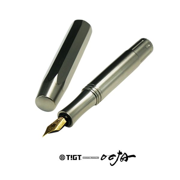 鈦金屬八角短版鋼筆 - 不銹鋼筆夾 + SCHMIDT 筆尖 限量商品,彩妝,鈦金屬,錶帶,餐盒,餐具,鍋具,便當盒,營養午餐,露營,癌症,罕見疾病,SPACE X,LISA,GD,台積電,LV,BV,BMW,BENZ,TESLA,輝達,黃仁勳,IF設計獎,鈦,LVMH,保時捷,日本,JAPAN,設計,鈦金,屬,GQ,Snowpeak,Audi,VW,00887,deepseek,新光三越,防護包,筆,萬寶龍,鋼珠筆,簽約,Audi
