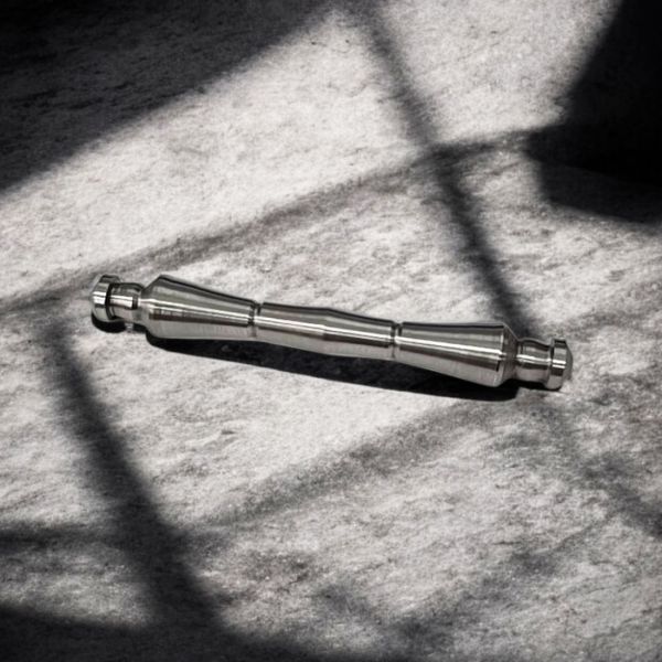 鈦箸之峯 -2026 年版本 - 醫用鍛造鈦金屬原材實心切削而成 鈦金屬,錶帶,餐盒,便當盒,營養午餐,露營,健康,癌症,罕見疾病,SPACE X,LISA,GD,LV,BV,BMW,BENZ,TESLA,輝達,黃仁勳,IF設計獎,鈦,LVMH,保時捷,日本,JAPAN,烏克蘭,設計,鈦金屬,露營,GQ,Snowpeak,Audi,VW,00940,颱風,地震,哪吒,GARMIN,APPLE,SAMSUNG,川普,手機殼