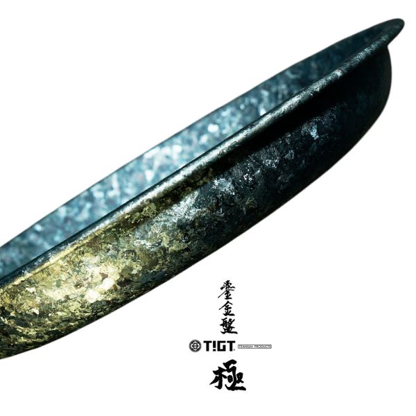 鎏金鈦盤 - 極 - 99% 純鈦一體成型製成 三星,GalaxyWatchUltra,勞力士,鈦金屬,錶帶,樂天,棒球
,LVMH,Garmin,Iphone17,BMW,MG,IMAX,GQ,犀牛盾,鈦金屬,露營,健康,癌症,罕見疾病,LV,BV,BMW,BENZ,TESLA,輝達,黃仁勳,IF設計獎,鈦,LVMH,保時捷,日本,JAPAN,設計,鈦金屬,露營,GQ,Snowpeak,Audi,VW