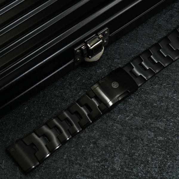 GARMIN QuickFit 22mm專用 - 鈦金屬錶帶 + 不銹鋼錶扣活頁 - 黑色 PVD 版本 鈦錶帶;22mm錶帶;GARMIN,鈦錶帶;潛水,海洋,Apple Watch,勞力士,鈦金屬,錶帶,LVMH,Iphone,BMW,MG,IMAX,GQ,犀牛盾,三星,GalaxyWatchUltra,勞力士,鈦金屬,錶帶,巴黎
,00887,犀牛盾,鈦金屬,露營,健康,癌症,罕見疾病,LV,BV,BENZ,TESLA,輝達,黃仁勳,IF設計獎,鈦,關稅,標緻