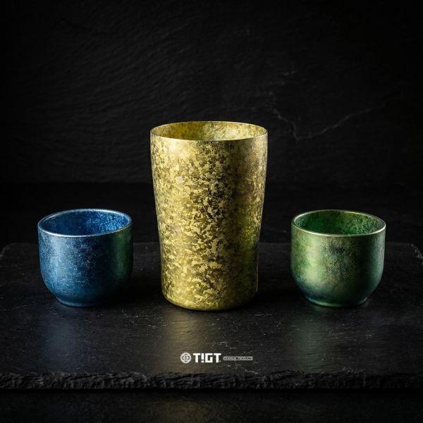 TIGT - 鎏金杯<極> 290ml + 95ML ( 99% 鈦金屬打造，雙層真空斷冷熱結構 ) 限量商品,彩妝,鈦金屬,錶帶,餐盒,餐具,鍋具,便當盒,營養午餐,露營,癌症,罕見疾病,SPACE X,LISA,GD,台積電,LV,BV,BMW,BENZ,TESLA,輝達,黃仁勳,IF設計獎,鈦,LVMH,保時捷,日本,JAPAN,設計,鈦金,屬,GQ,Snowpeak,Audi,VW,00887,deepseek,新光三越,亞亞