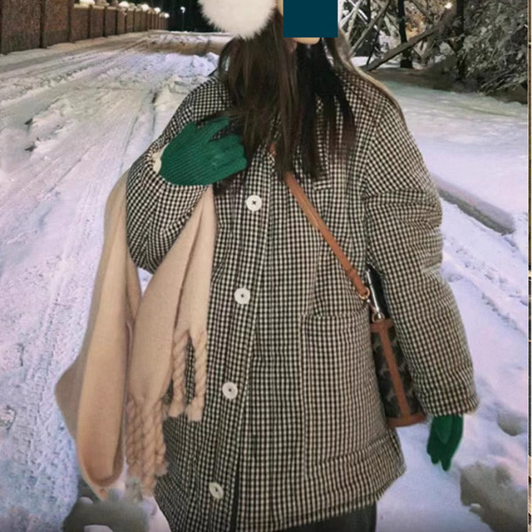 ALORA 韓里韓氣格紋棉服外套 