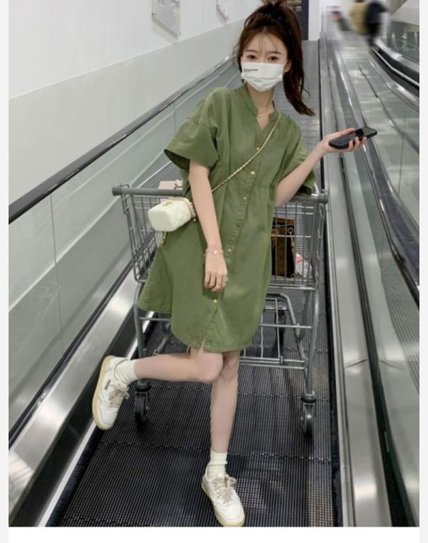 ALORA 韓風鈕釦綠色洋裝 