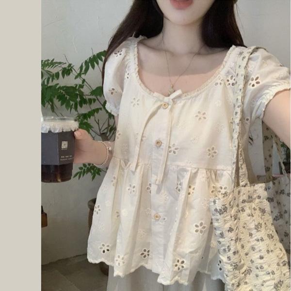 ALORA 小花邊緹花娃娃裝上衣 