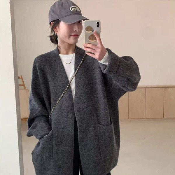 ALORA 厚實感開襟針織外套 