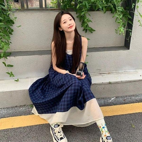 ALORA 藍黑格子拼接感洋裝 