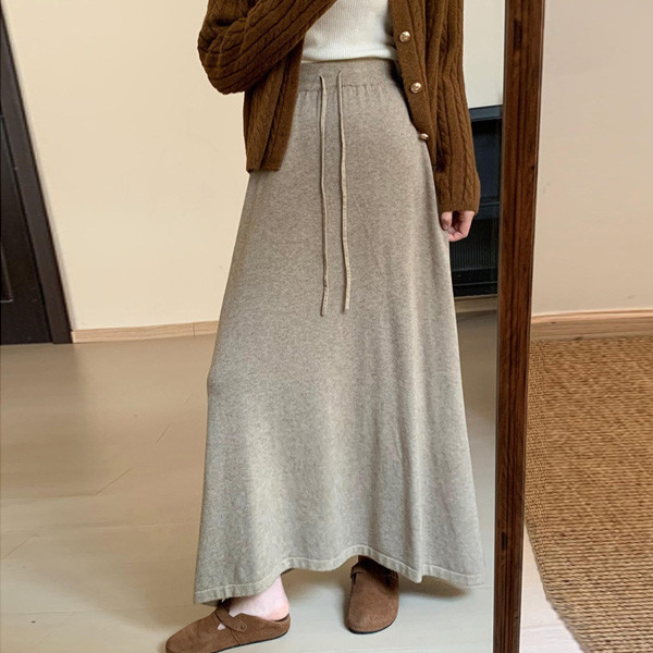 ALORA 氣質優雅繫帶針織長裙 