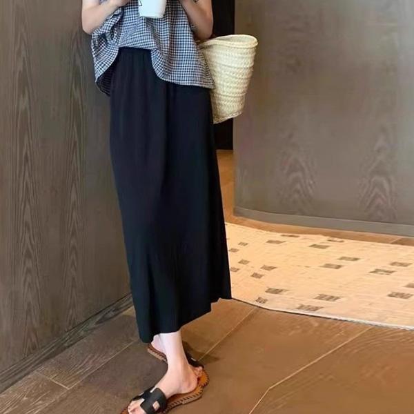 ALORA 後開岔坑條感薄款長裙 
