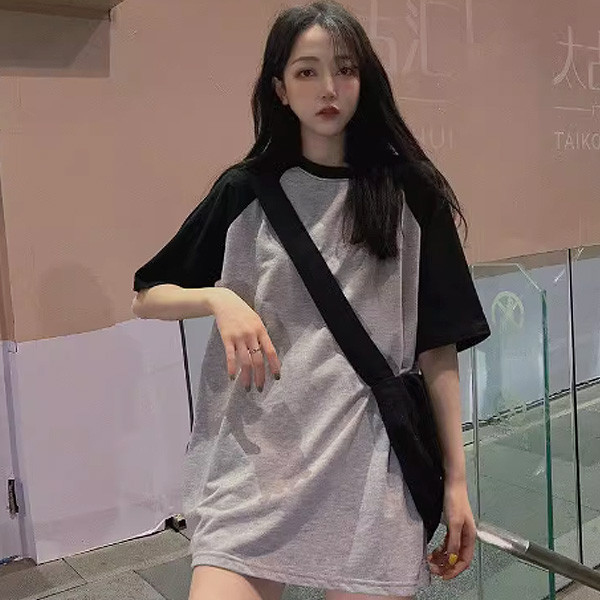 ALORA 校園style拼接棒球短T 