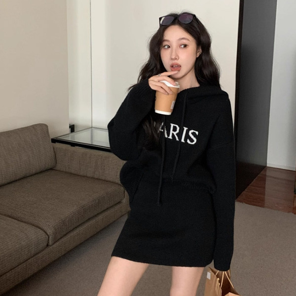 ALORA PARIS字樣針織裙兩件式套裝 