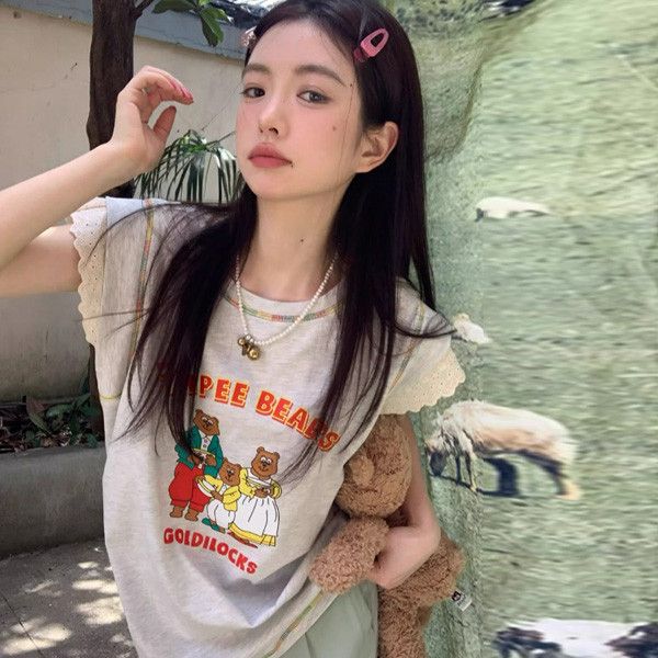 ALORA 三隻熊袖口蕾絲短T 