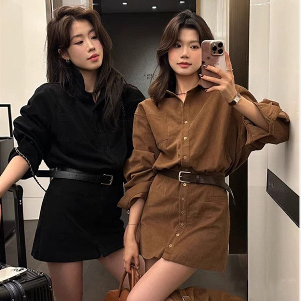 ALORA 腰帶襯衫排釦洋裝 