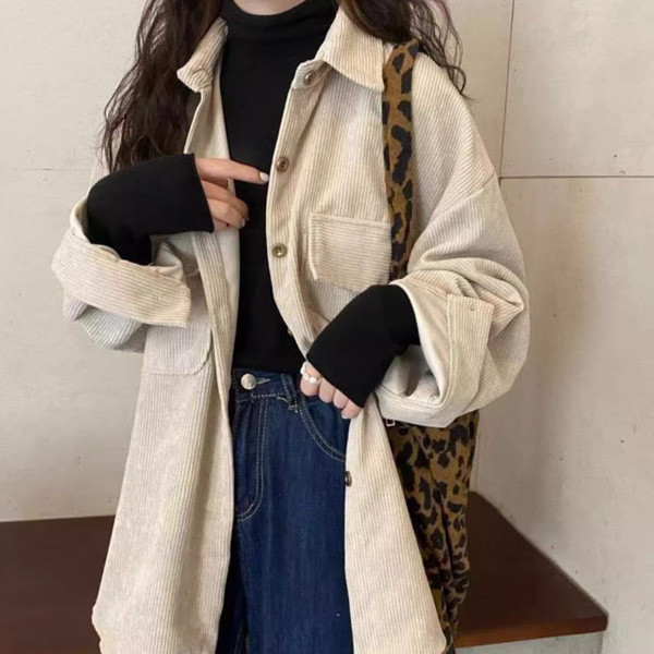 ALORA 一直很熱賣燈芯絨襯衫 