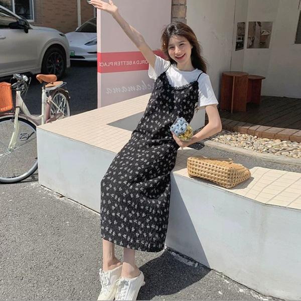 ALORA 蕾絲滾邊碎花吊帶兩件式套裝 