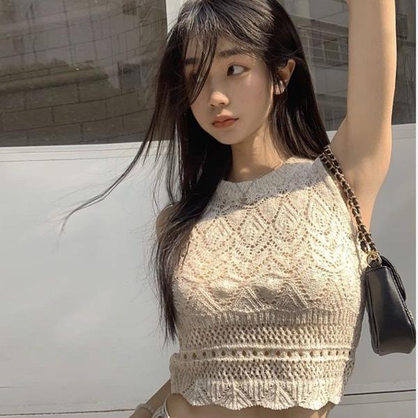 ALORA 美好假期簍空背心 