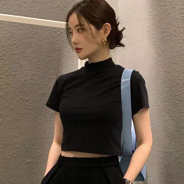 ALORA 彈力小立領上衣 