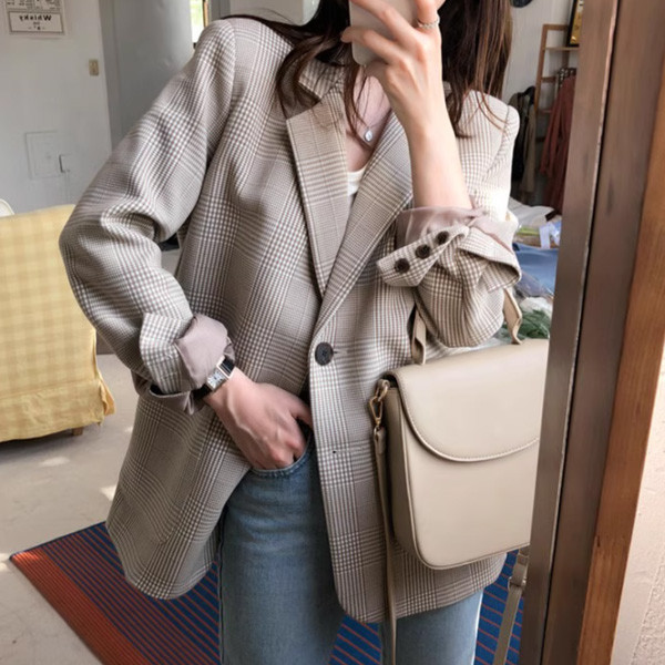 ALORA 舒服色調毛尼格子西裝外套 