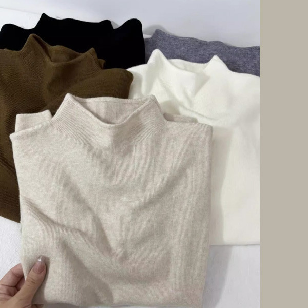 ALORA 軟糯半高領針織打底上衣 