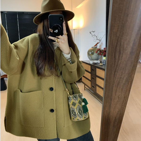 ALORA 鹽系兩邊口袋寬鬆外套 