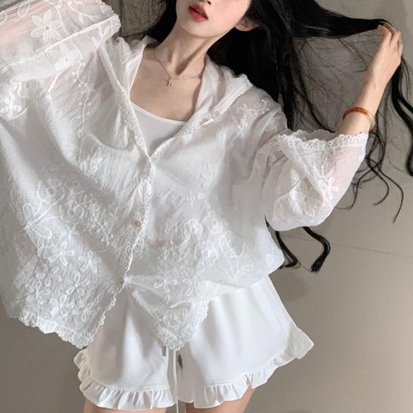 ALORA 滿版蕾絲刺繡連帽外套 