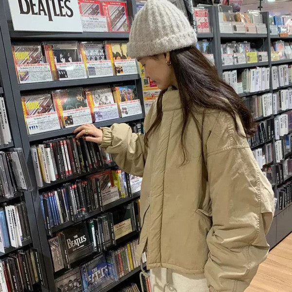 ALORA 基礎立領羊羔毛外套 