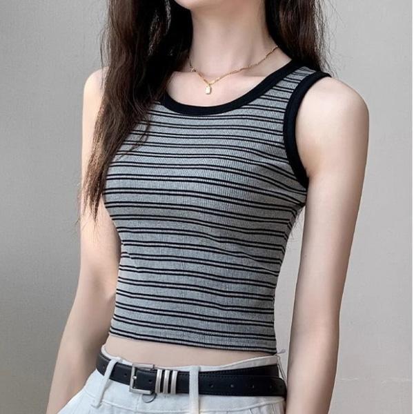 ALORA 條紋滾邊彈性背心 