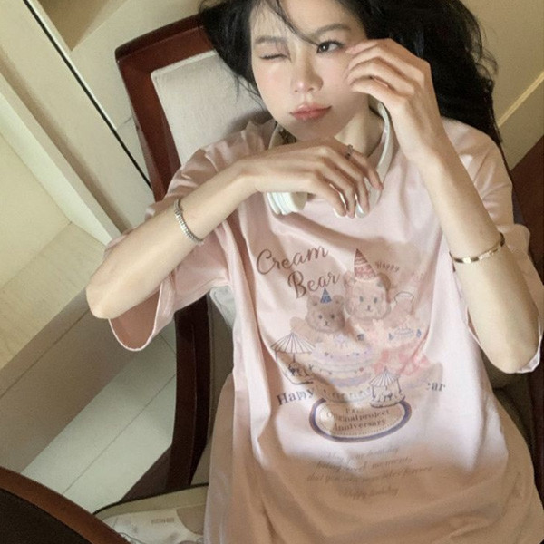ALORA 熊熊生日蛋糕印花短T 