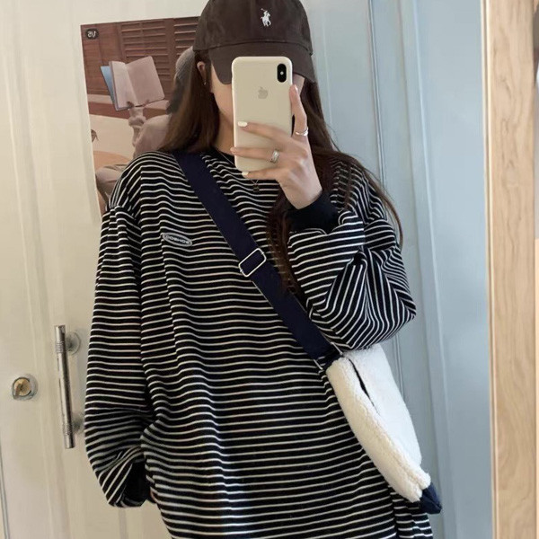 ALORA 字母布標橫條紋長T 