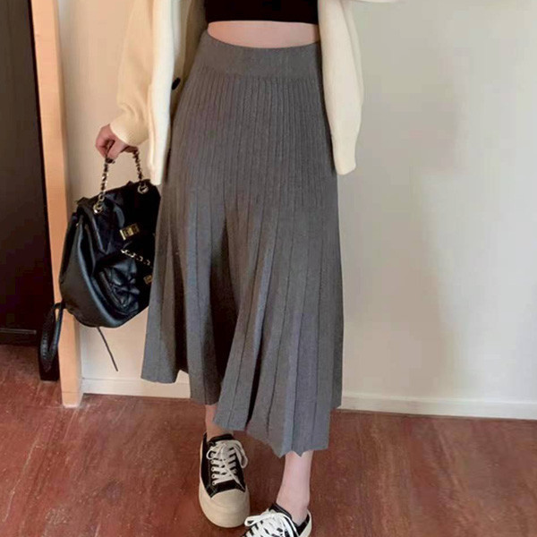 ALORA 百搭螺紋針織百褶長裙 